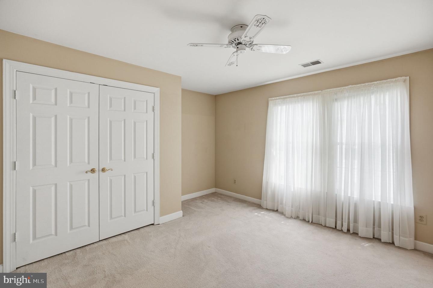 10417 Snow Point Dr Property Photo 27
