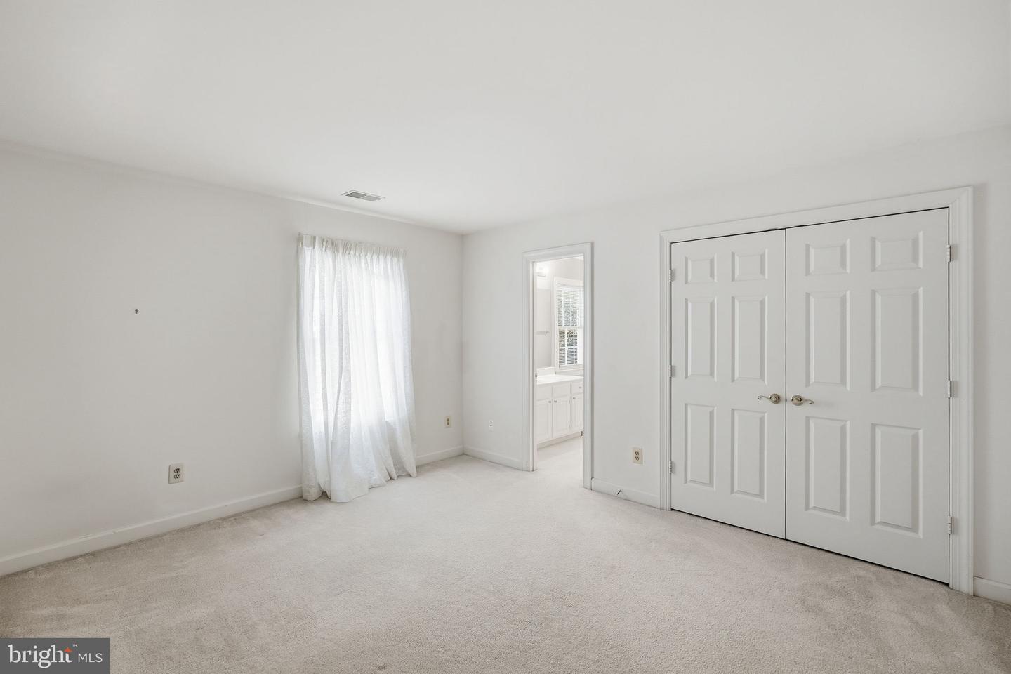 10417 Snow Point Dr Property Photo 34
