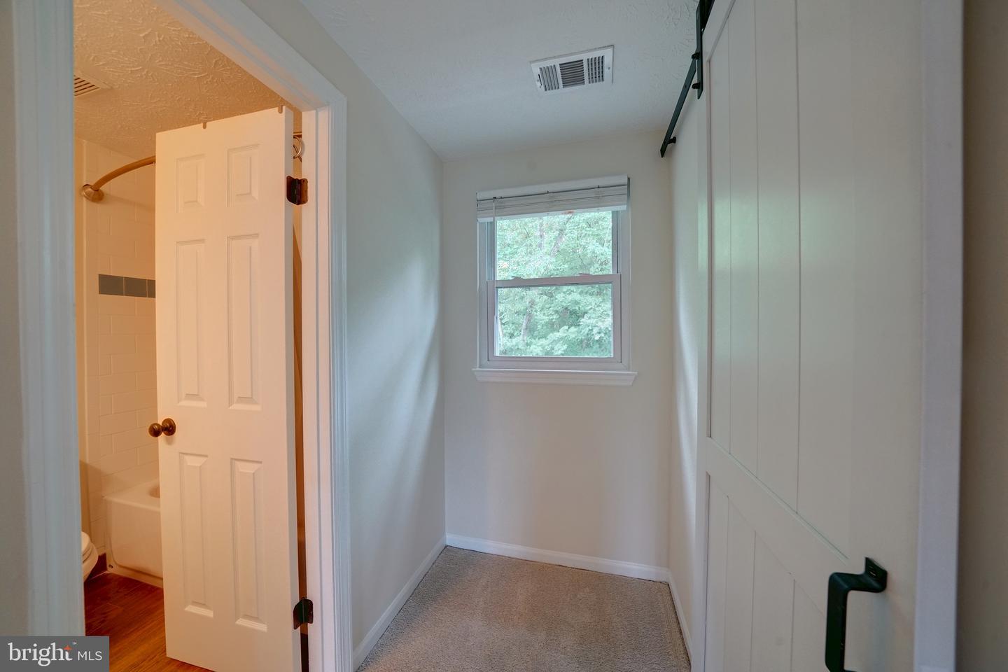 14840 Silver Ash Ct Property Photo 34