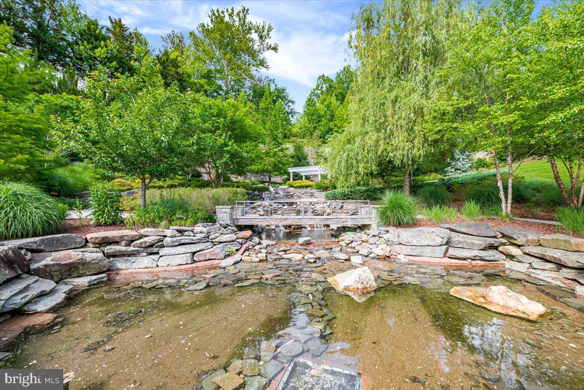 8111 River Rd #122 Property Photo 10