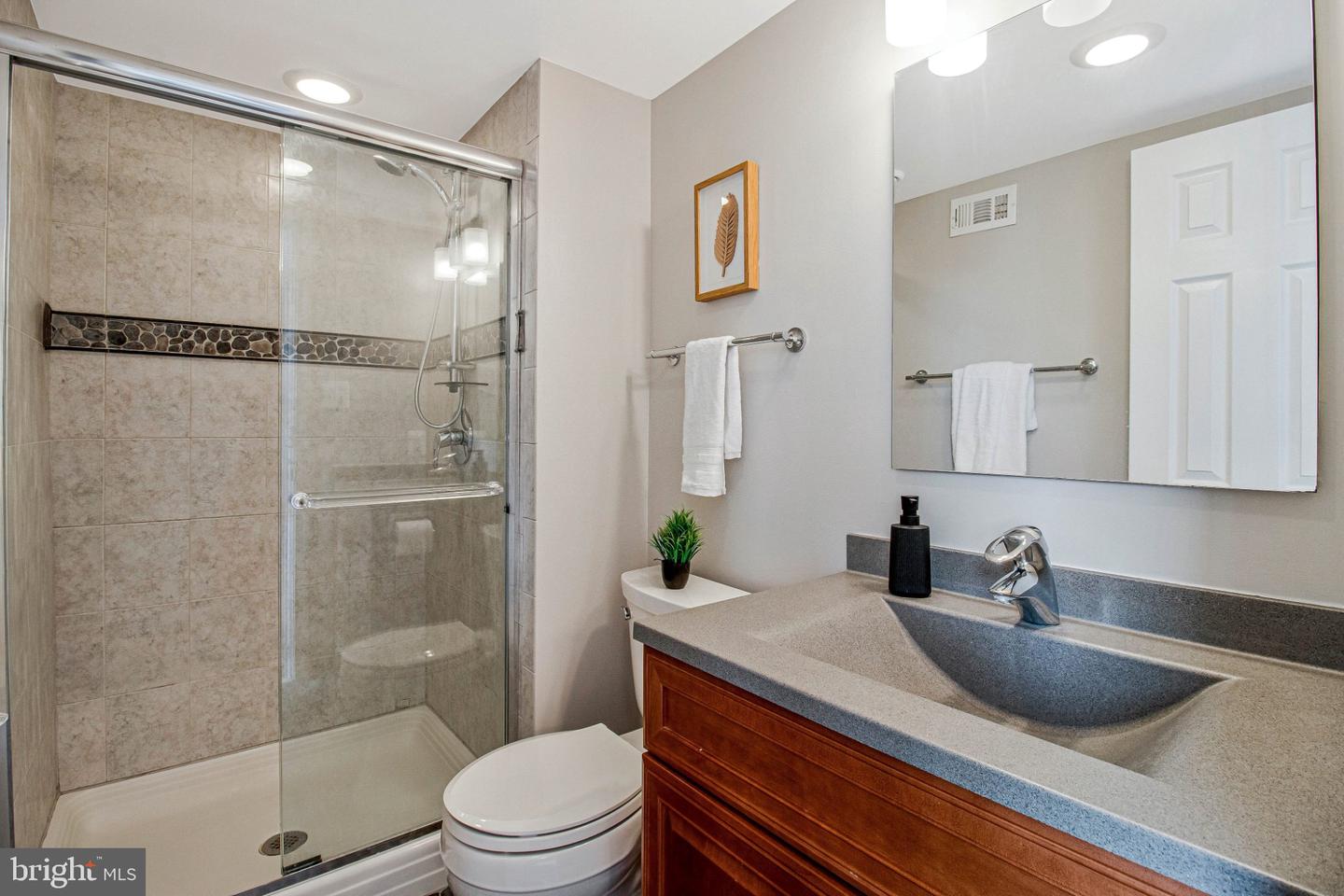 118 Monroe St #1005 Property Photo 11