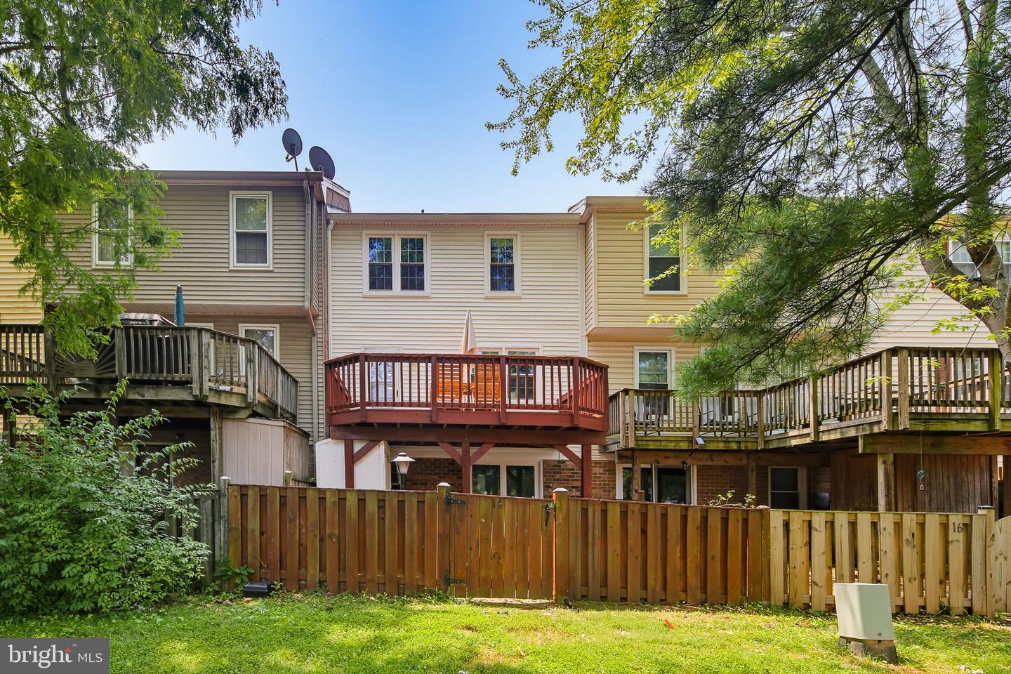 14 County Ct Property Photo 35