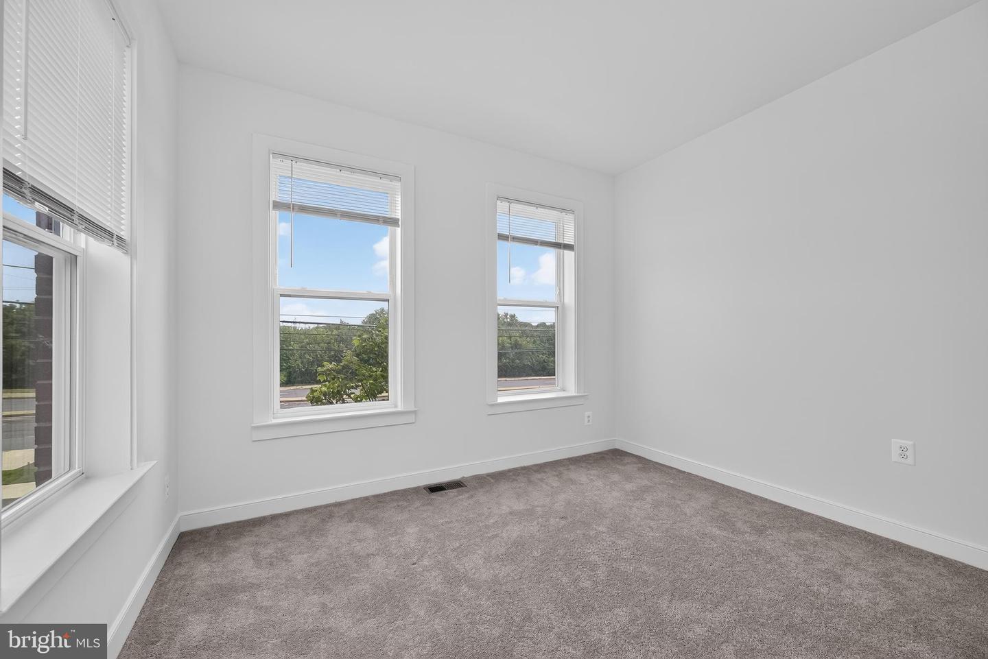 16184 Frederick Rd Property Photo 43