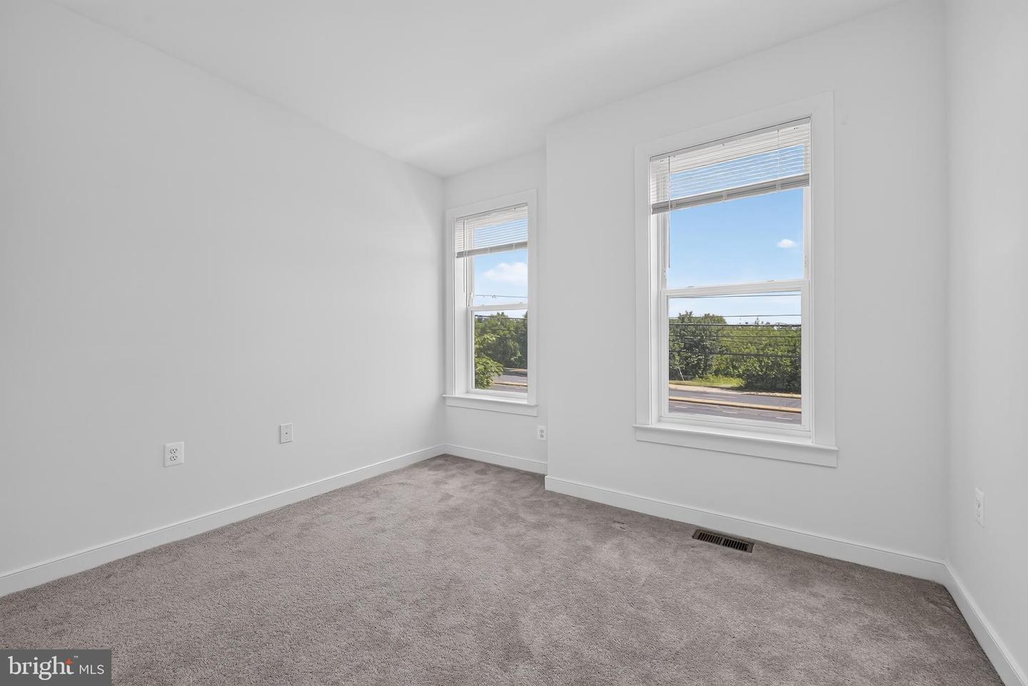 16184 Frederick Rd Property Photo 49
