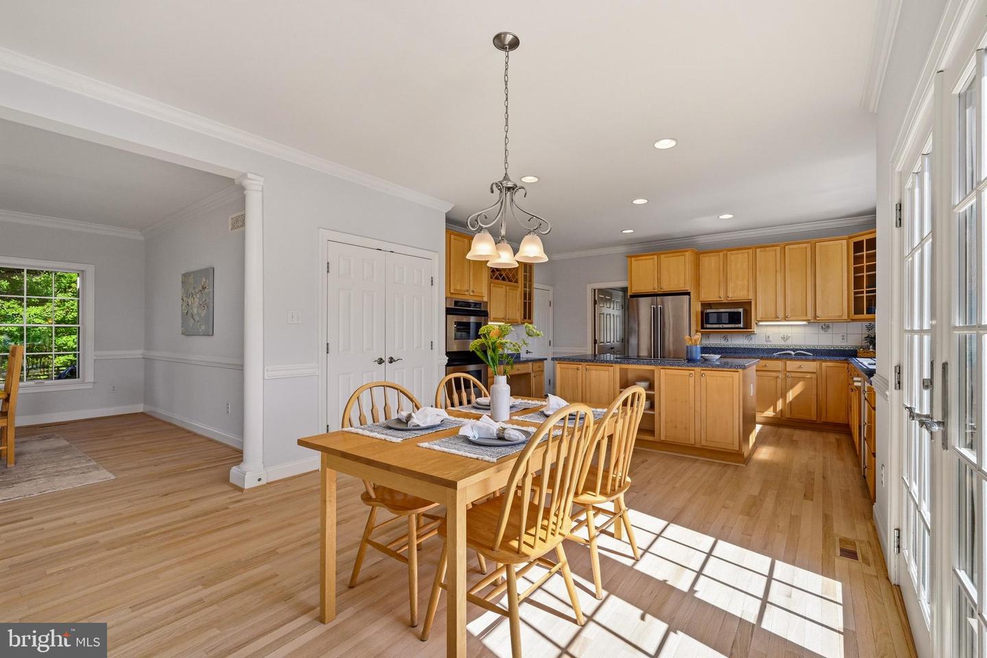 18905 Celebrity Ln Property Photo 17