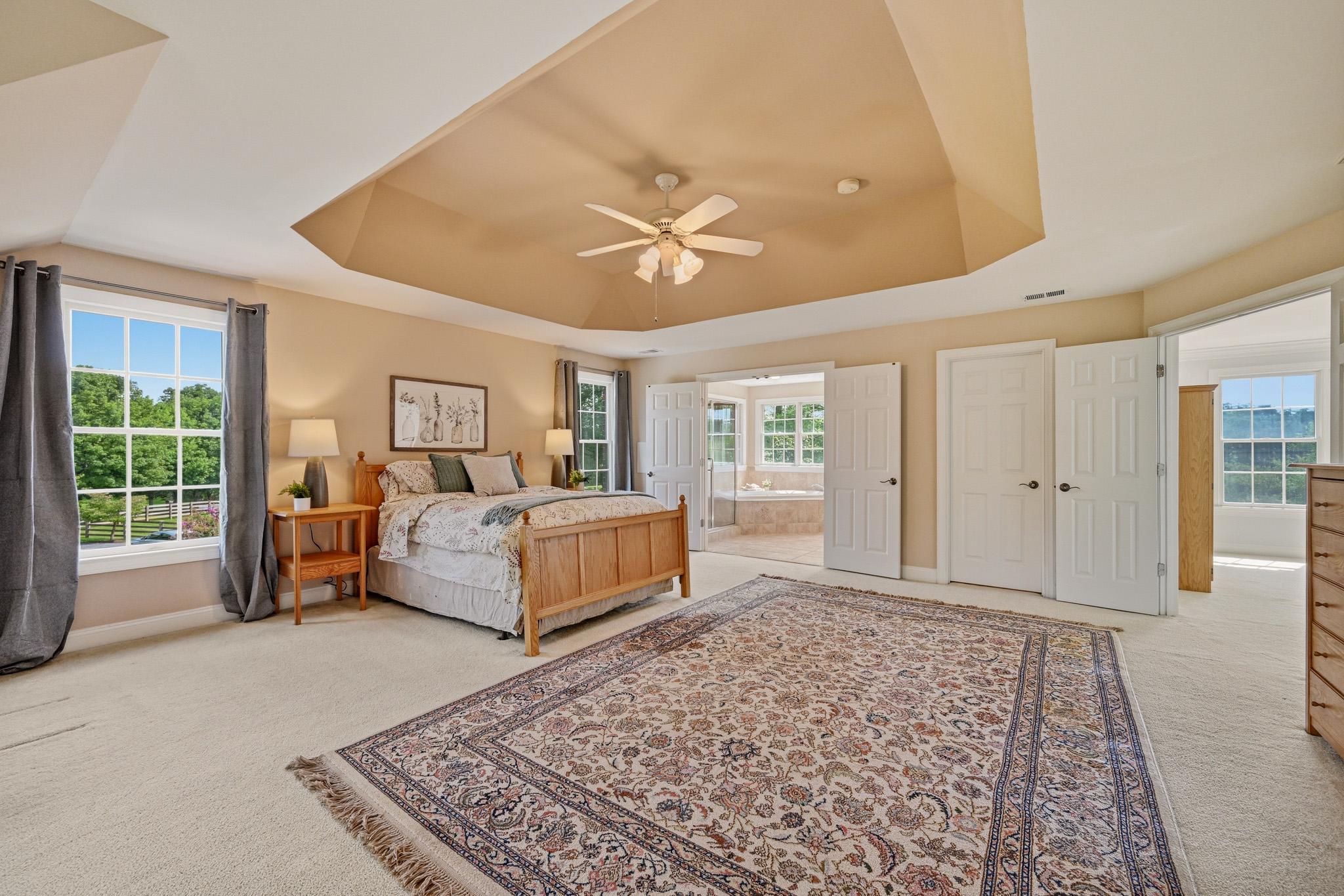18905 Celebrity Ln Property Photo 29