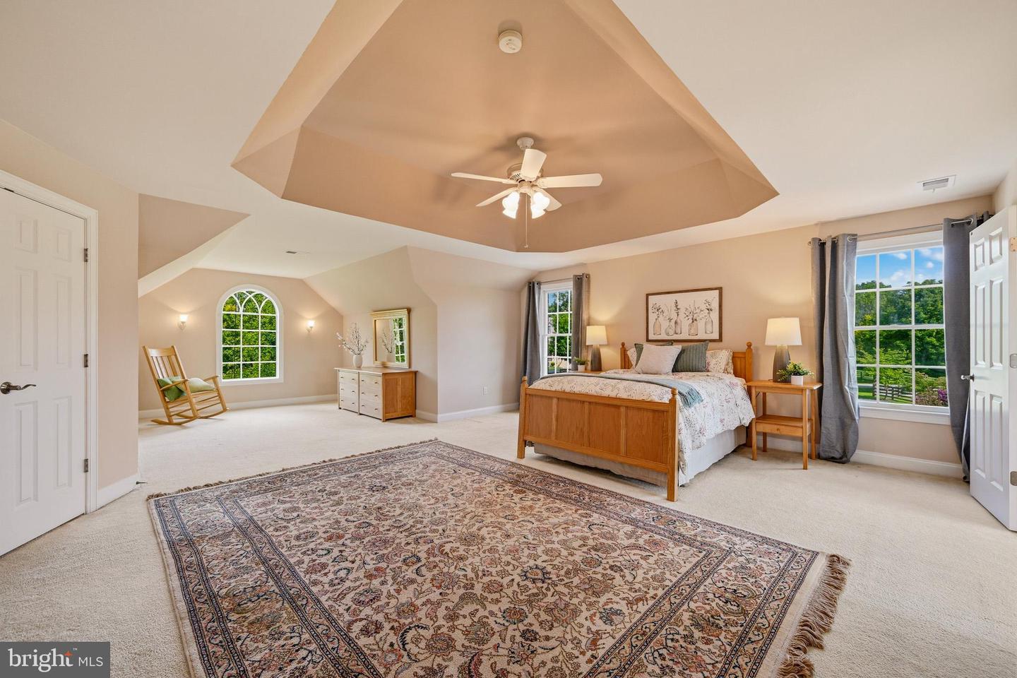 18905 Celebrity Ln Property Photo 29