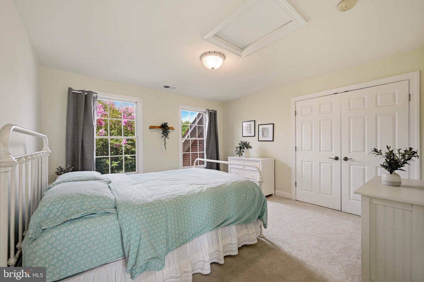 18905 Celebrity Ln Property Photo 37