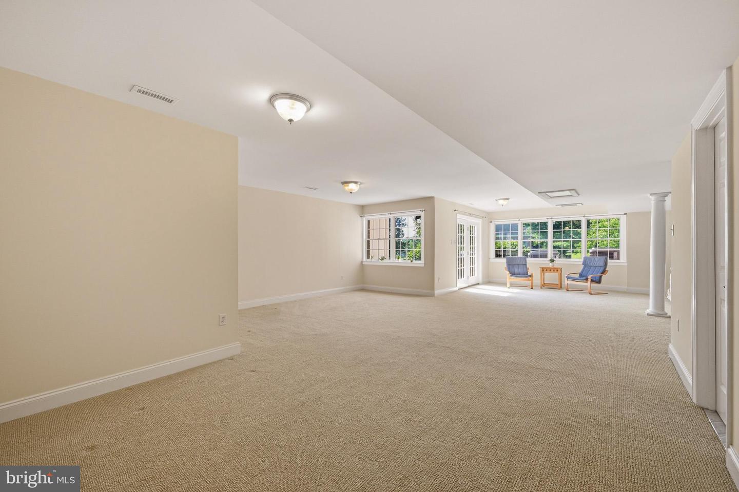 18905 Celebrity Ln Property Photo 46