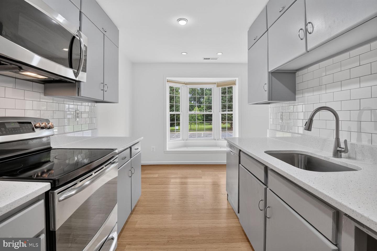 6609 Hillandale Rd #90 Property Photo 6