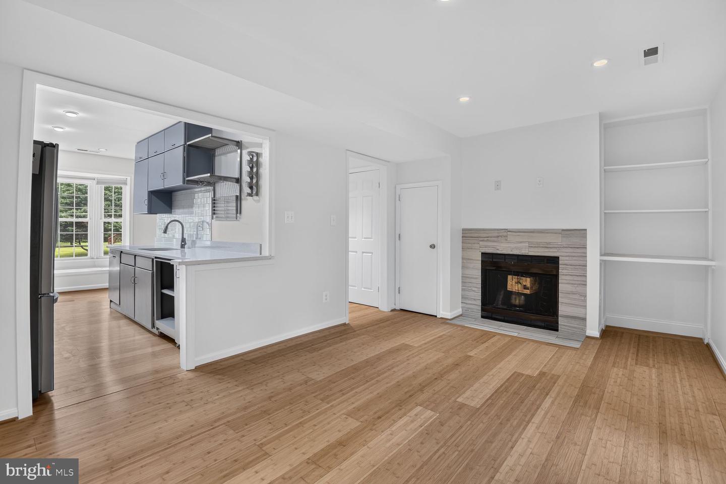 6609 Hillandale Rd #90 Property Photo 16