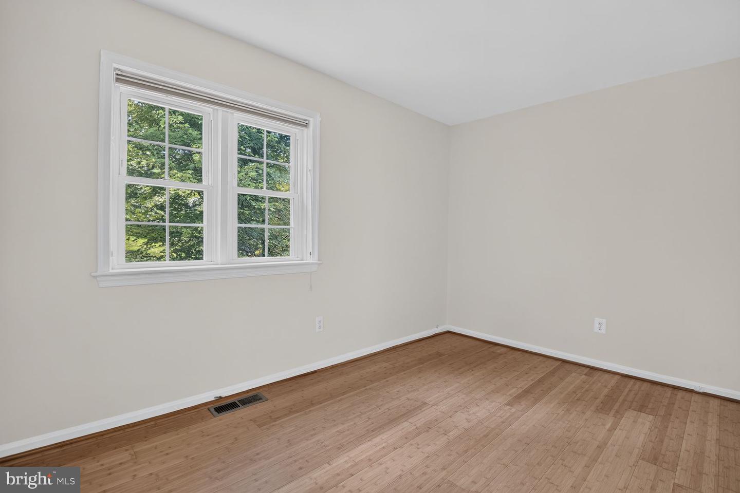 6609 Hillandale Rd #90 Property Photo 27