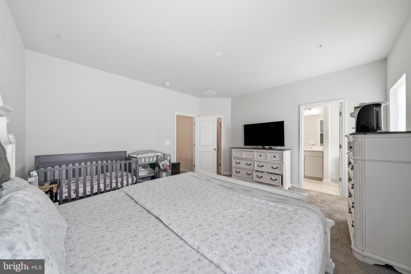 26220 Queens Grove Ter Property Photo 22