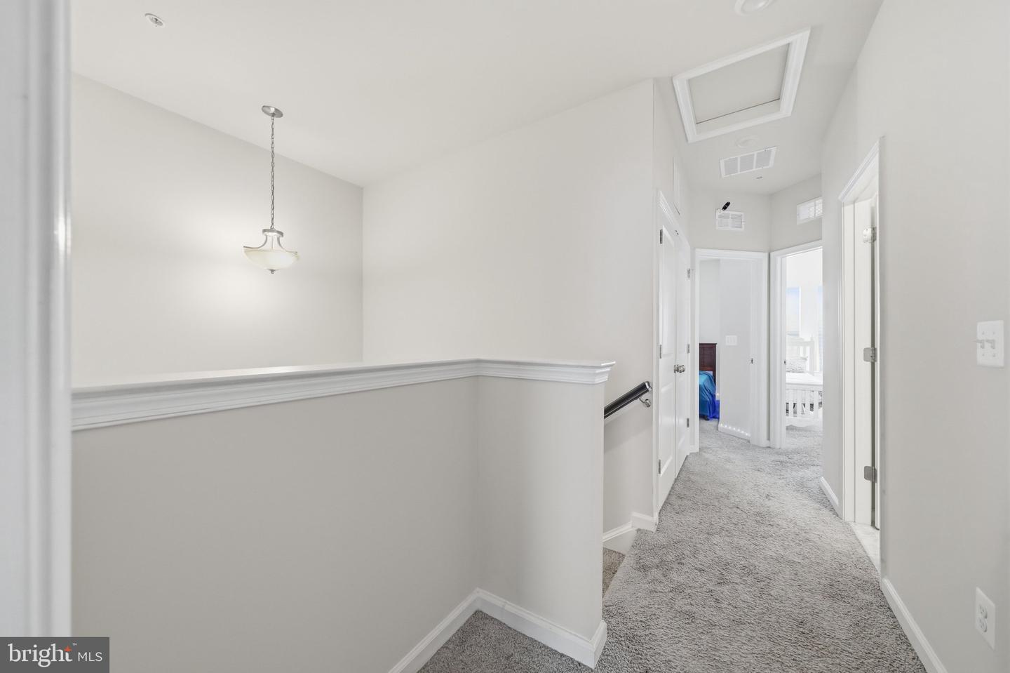 26220 Queens Grove Ter Property Photo 24