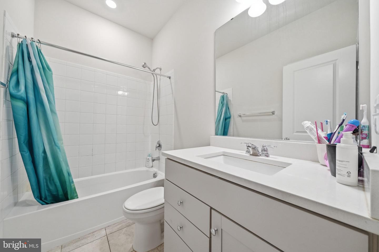26220 Queens Grove Ter Property Photo 27
