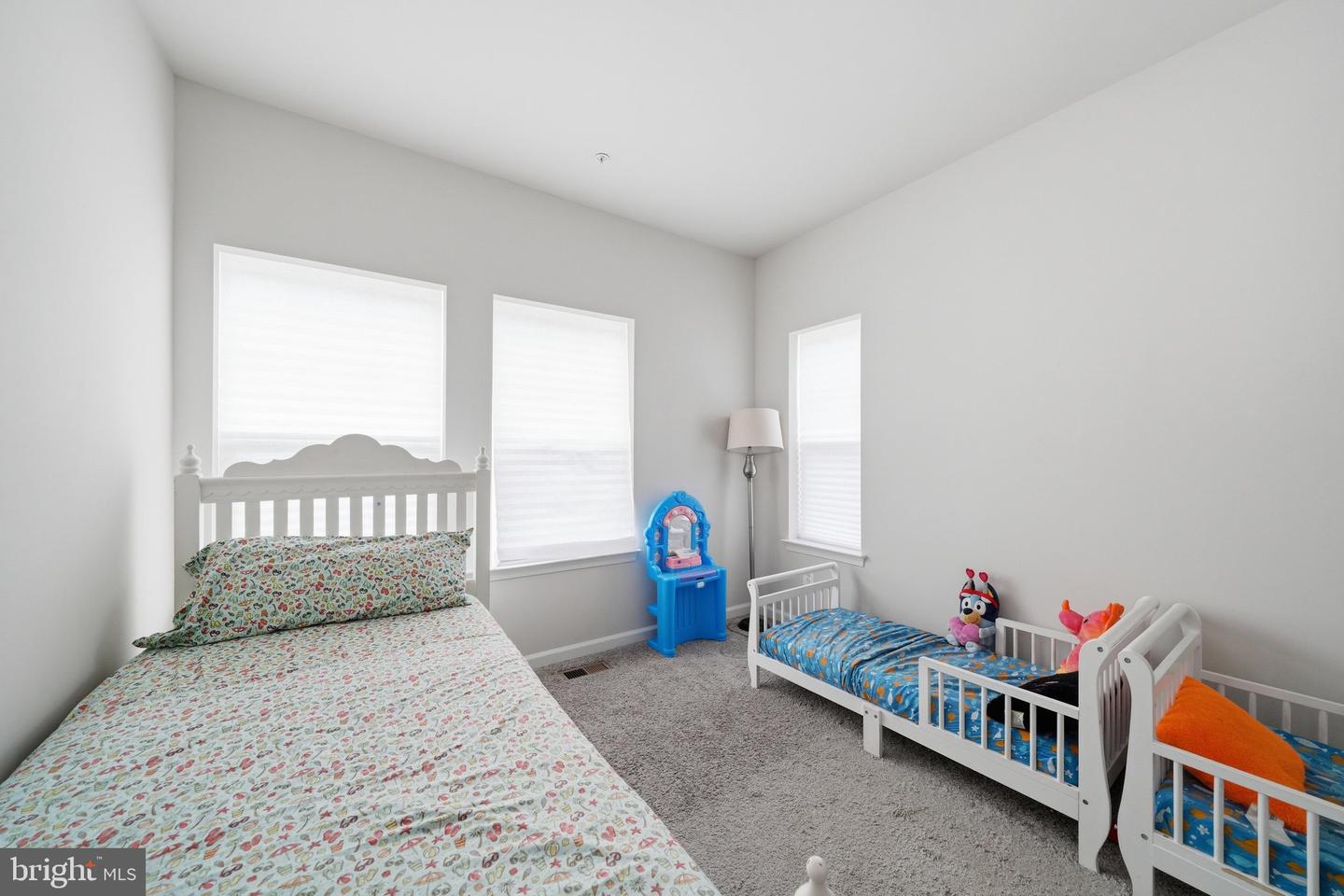 26220 Queens Grove Ter Property Photo 28