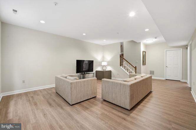 7809 Hidden Meadow Ter Property Photo 31