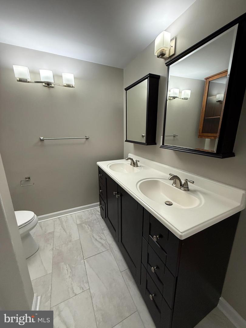 9425 Gentle Circle Property Photo 12