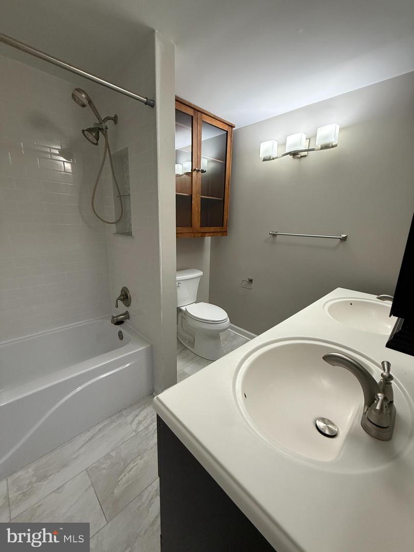 9425 Gentle Circle Property Photo 16