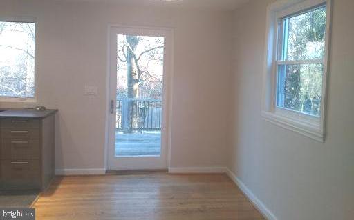 120 Fleetwood Ter Property Photo 5