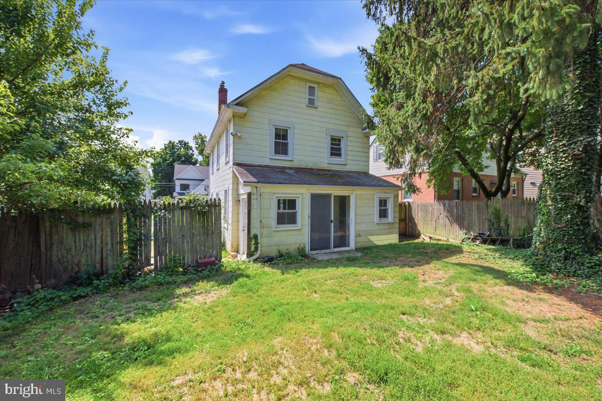 3515 Decatur Ave Property Photo 10