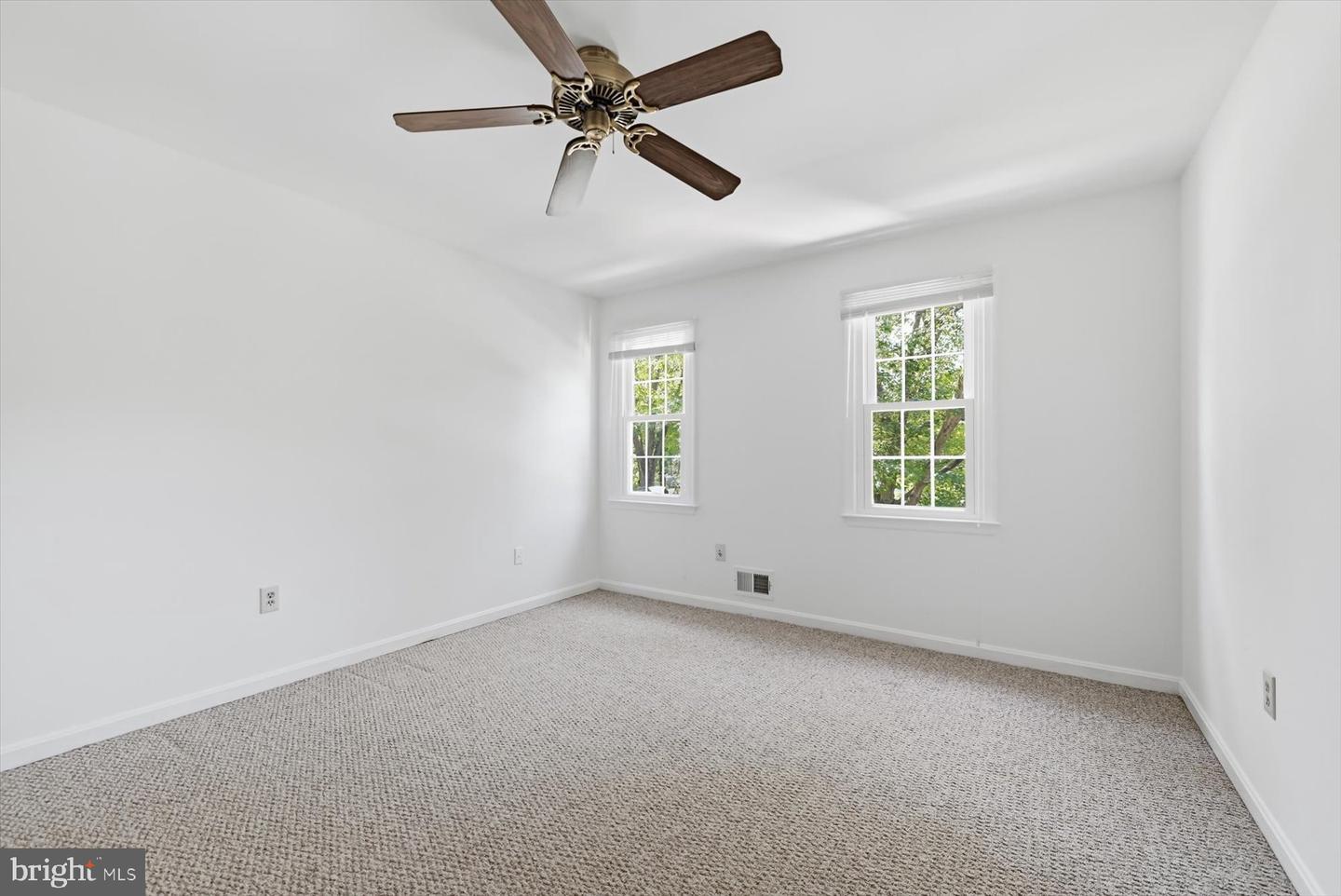 11337 Freas Dr Property Photo 36