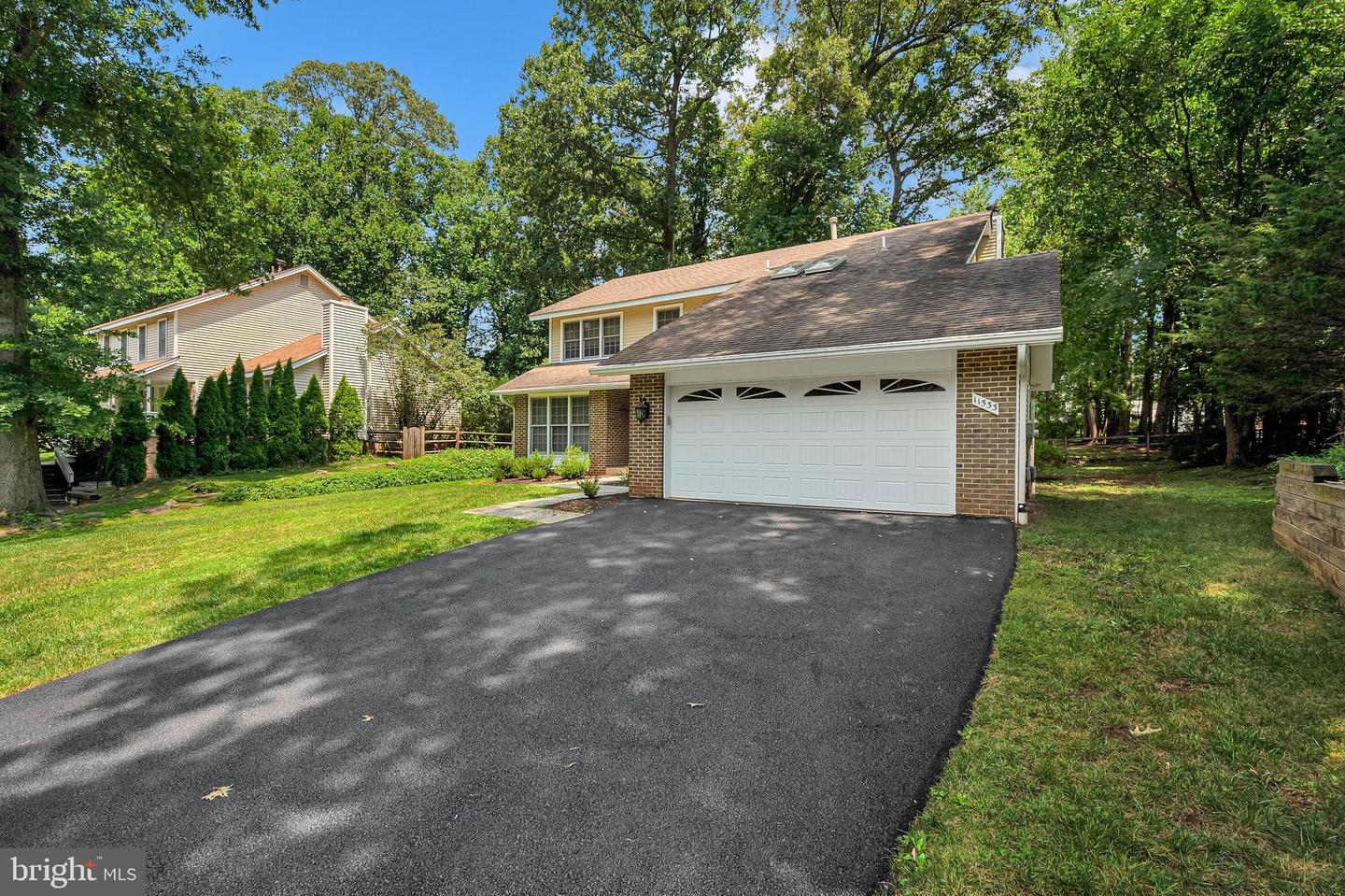 11533 Flints Grove Ln Property Photo 3