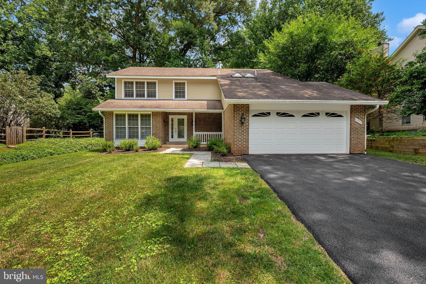 11533 Flints Grove Ln Property Photo 4