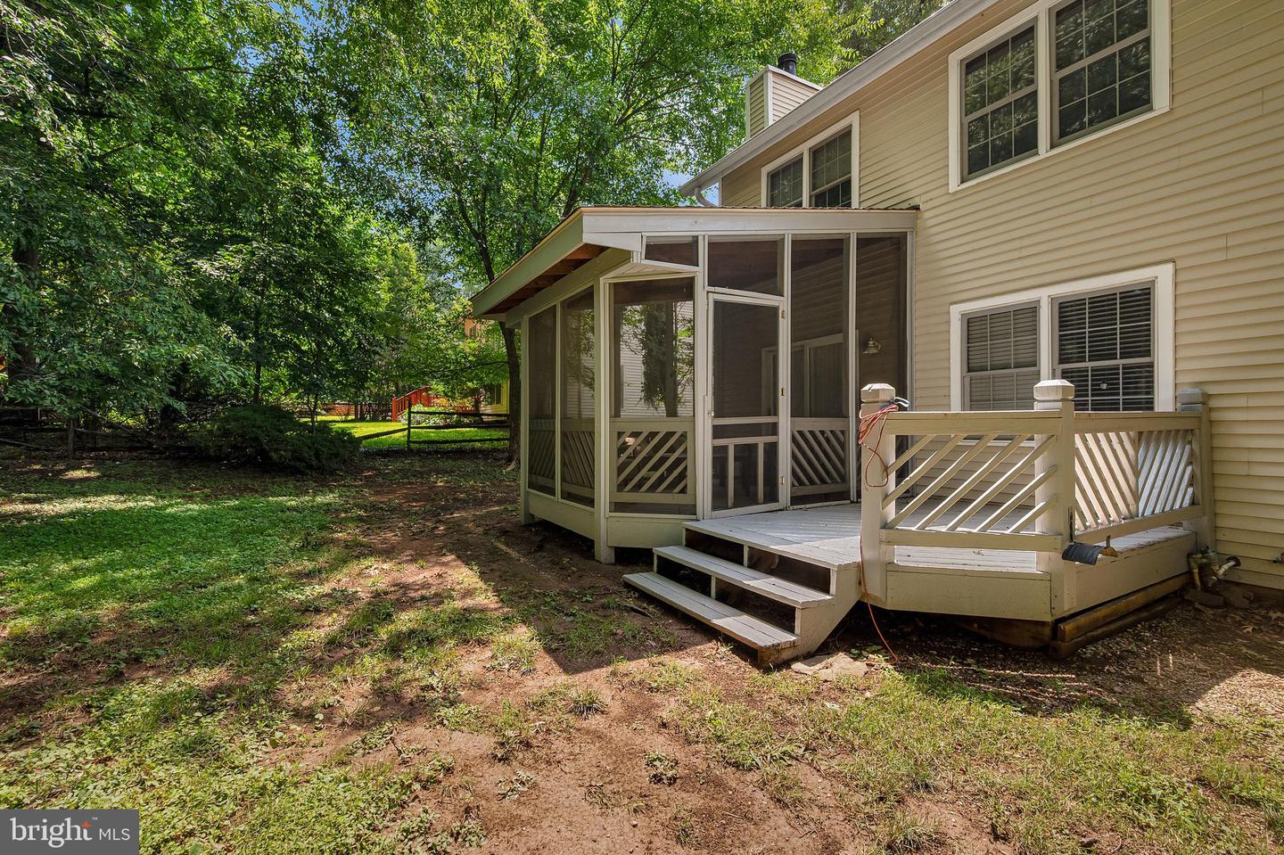 11533 Flints Grove Ln Property Photo 8