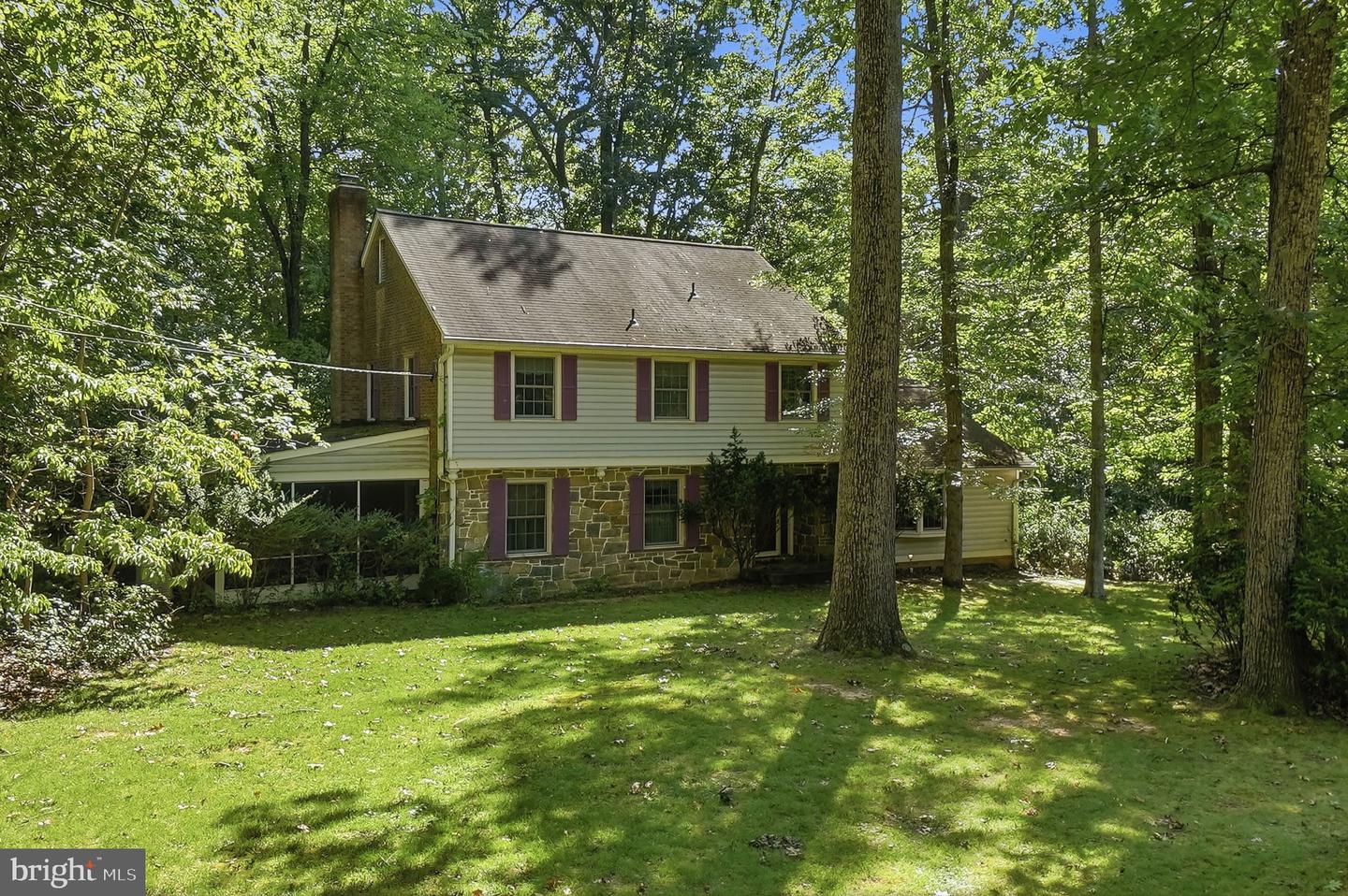 17517 Skyline Dr Property Photo 47