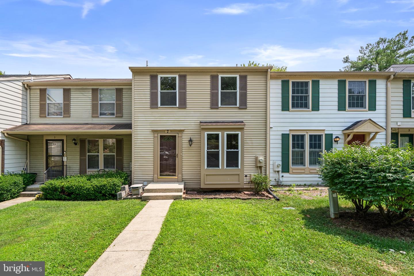 7 Ballinger Ct Property Photo 1