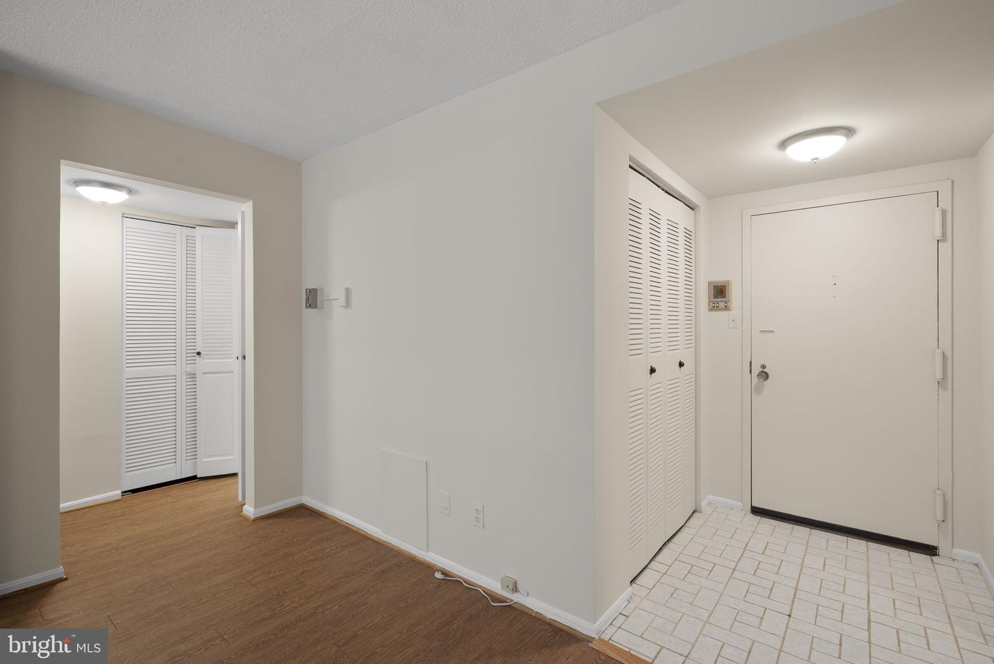4 Monroe St #4-709 Property Photo 7