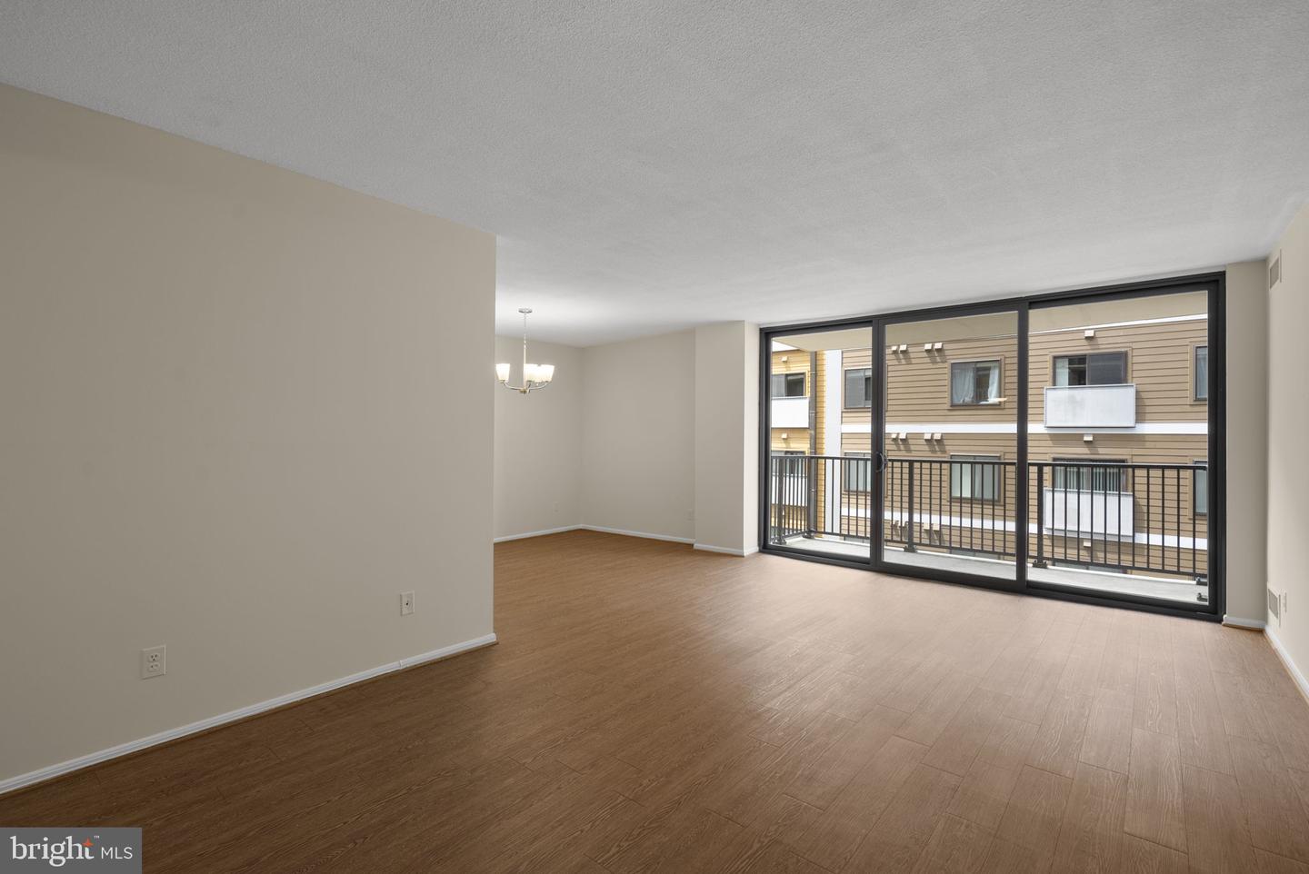 4 Monroe St #4-709 Property Photo 10