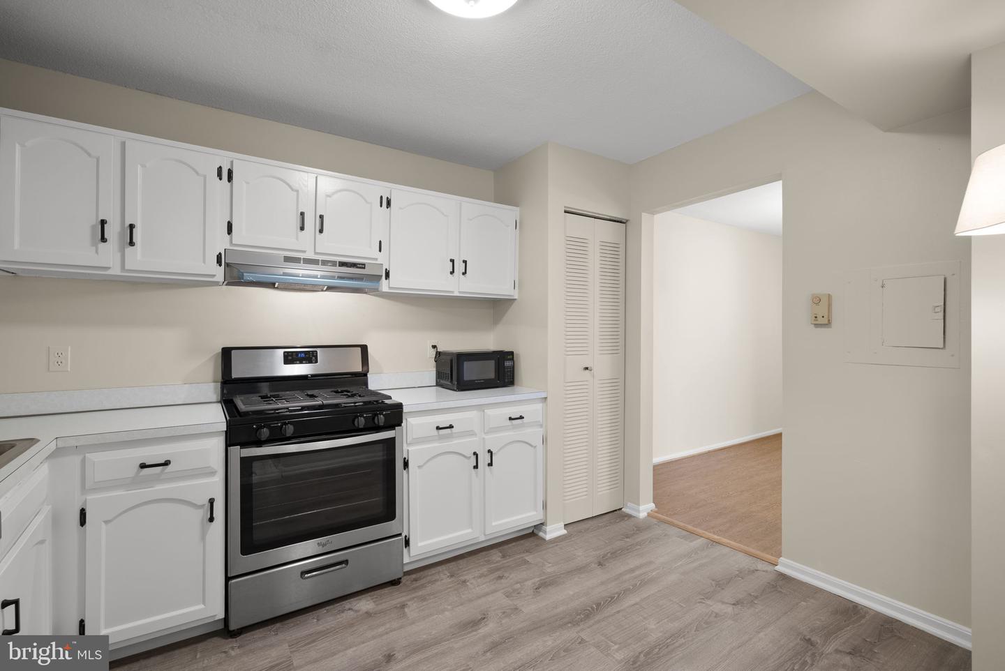 4 Monroe St #4-709 Property Photo 18