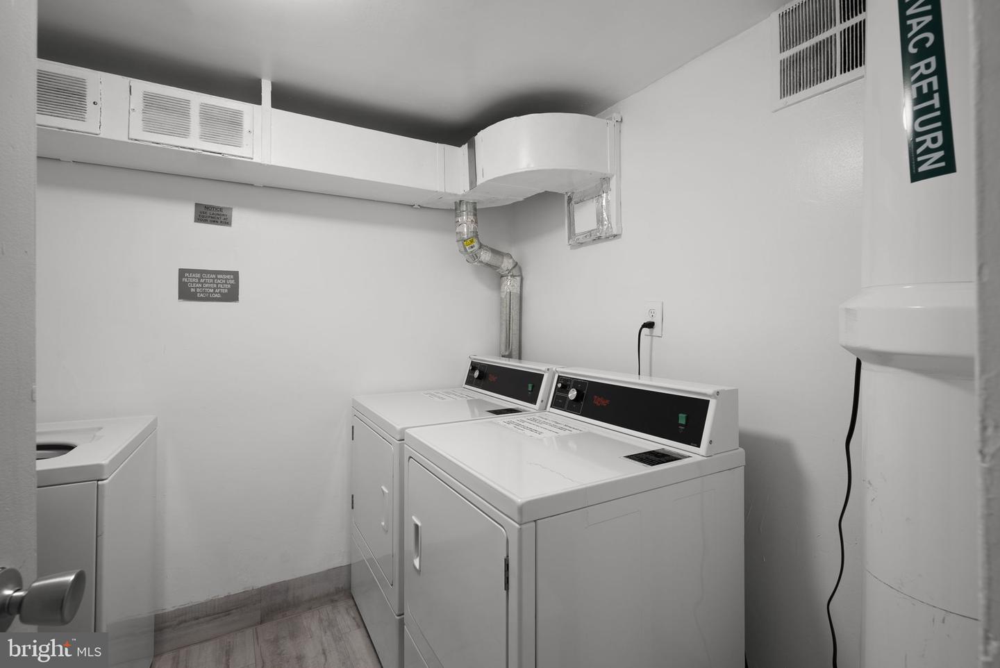 4 Monroe St #4-709 Property Photo 25