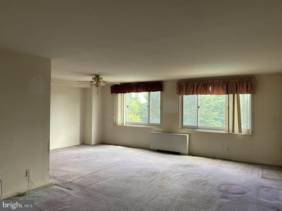 1900 Lyttonsville Rd #914 Property Photo 4