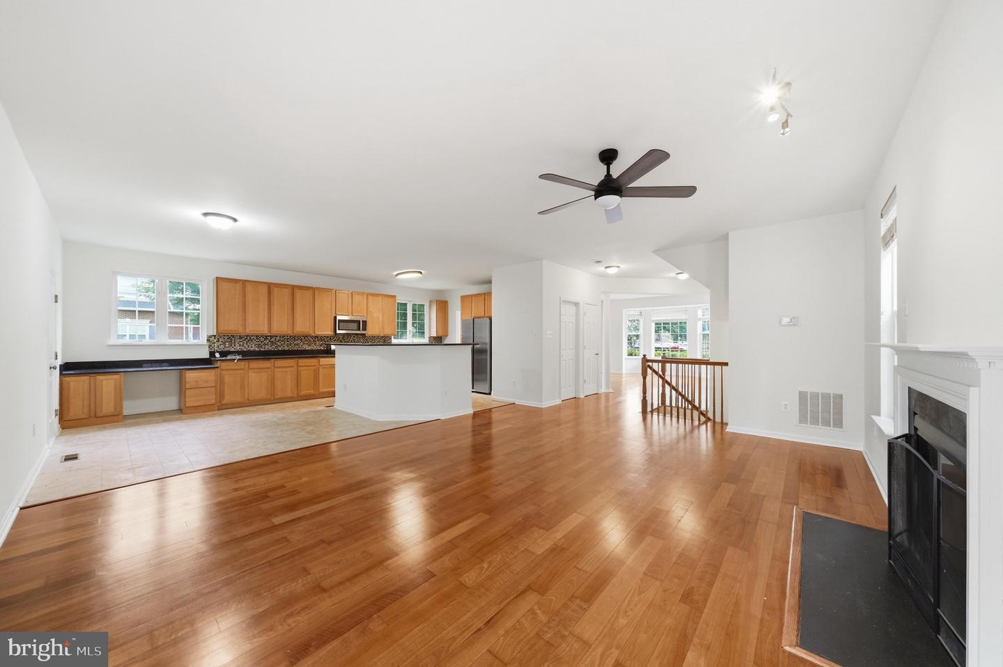 13814 Crownsgate Way Property Photo 14