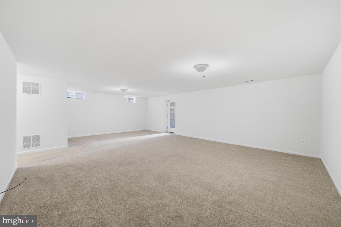 13814 Crownsgate Way Property Photo 34