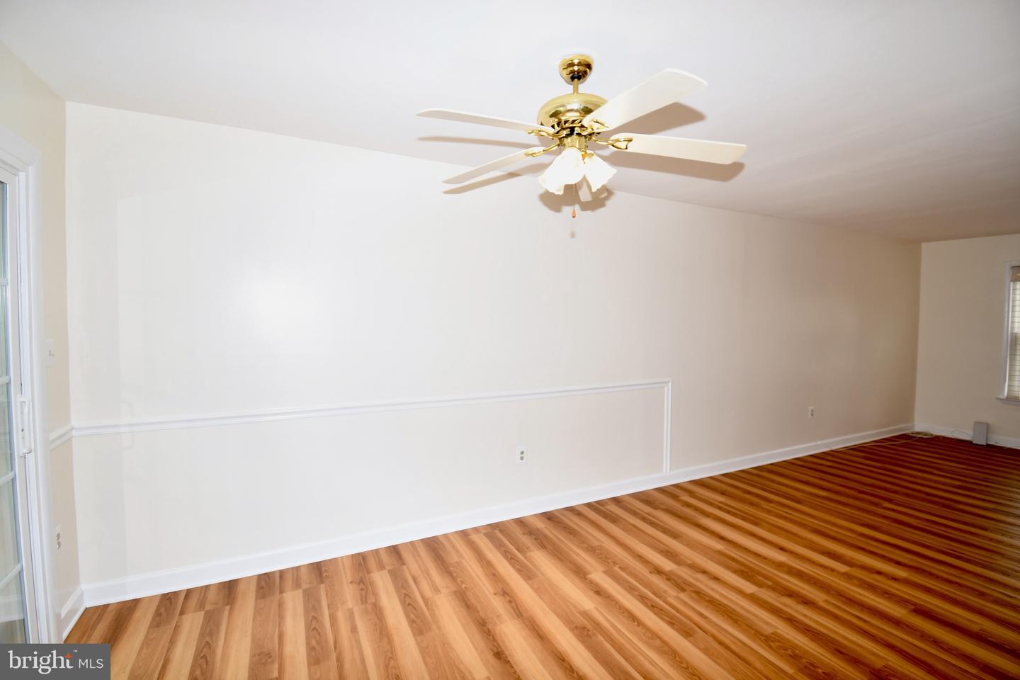25253 Conrad Ct Property Photo 7