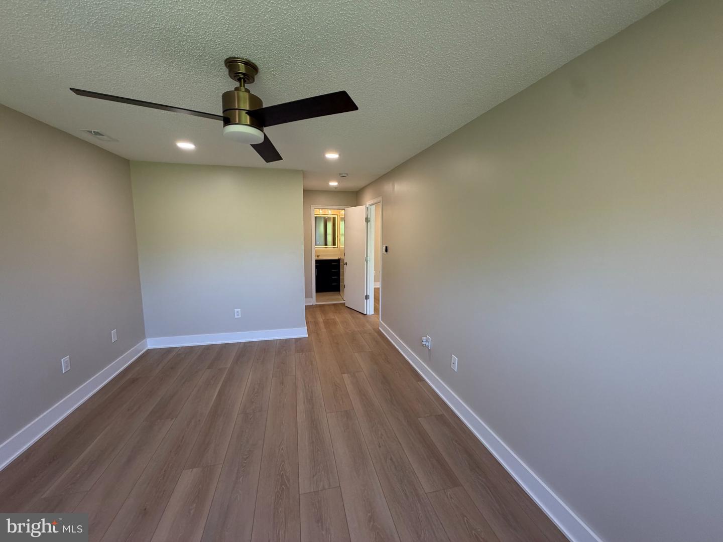 12904 Churchill Ridge Cir #3-11 Property Photo 8