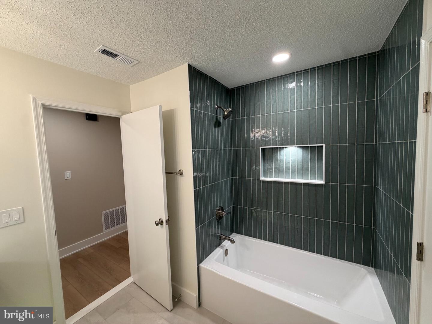 12904 Churchill Ridge Cir #3-11 Property Photo 13