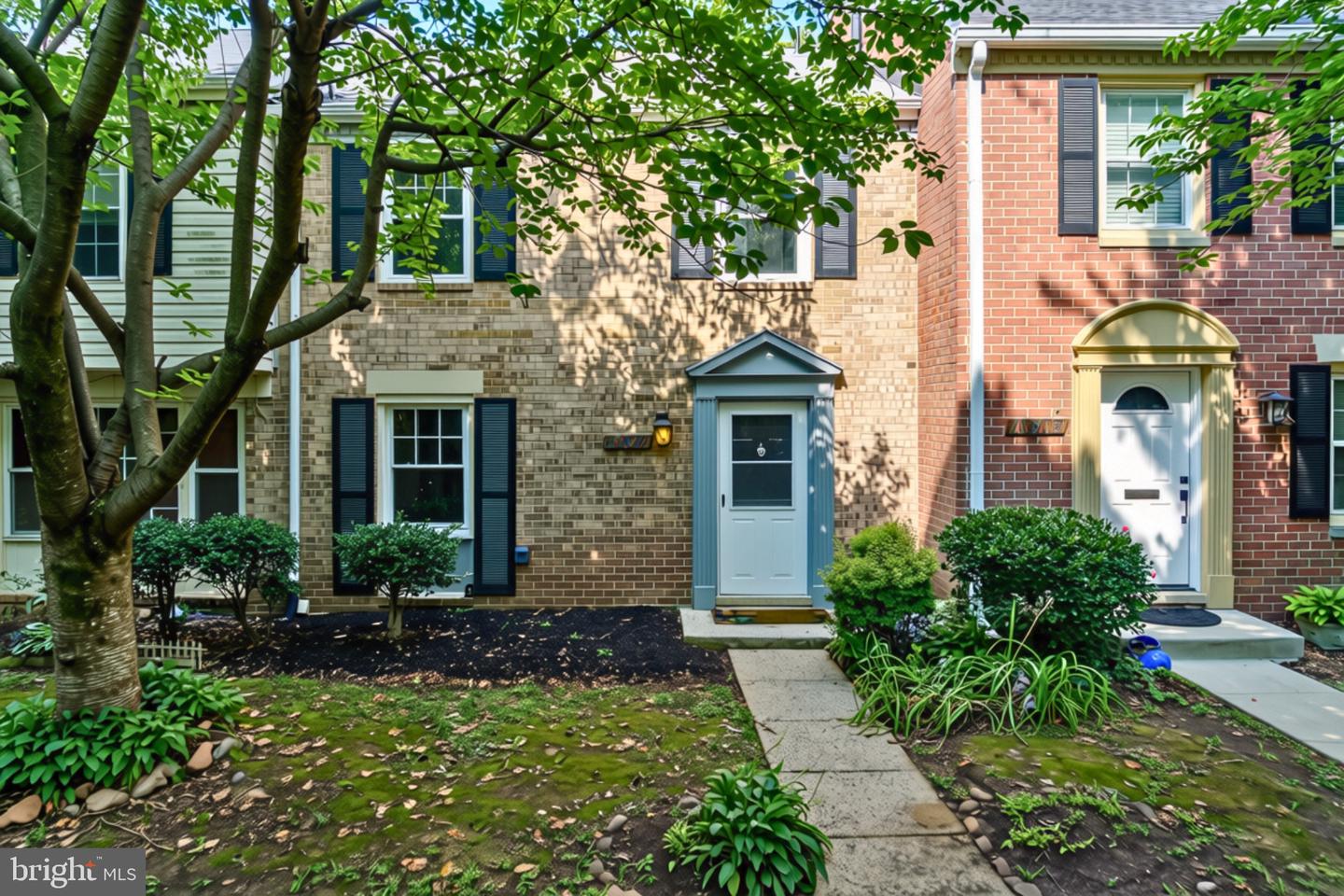 10807 BUCKNELL DR #22