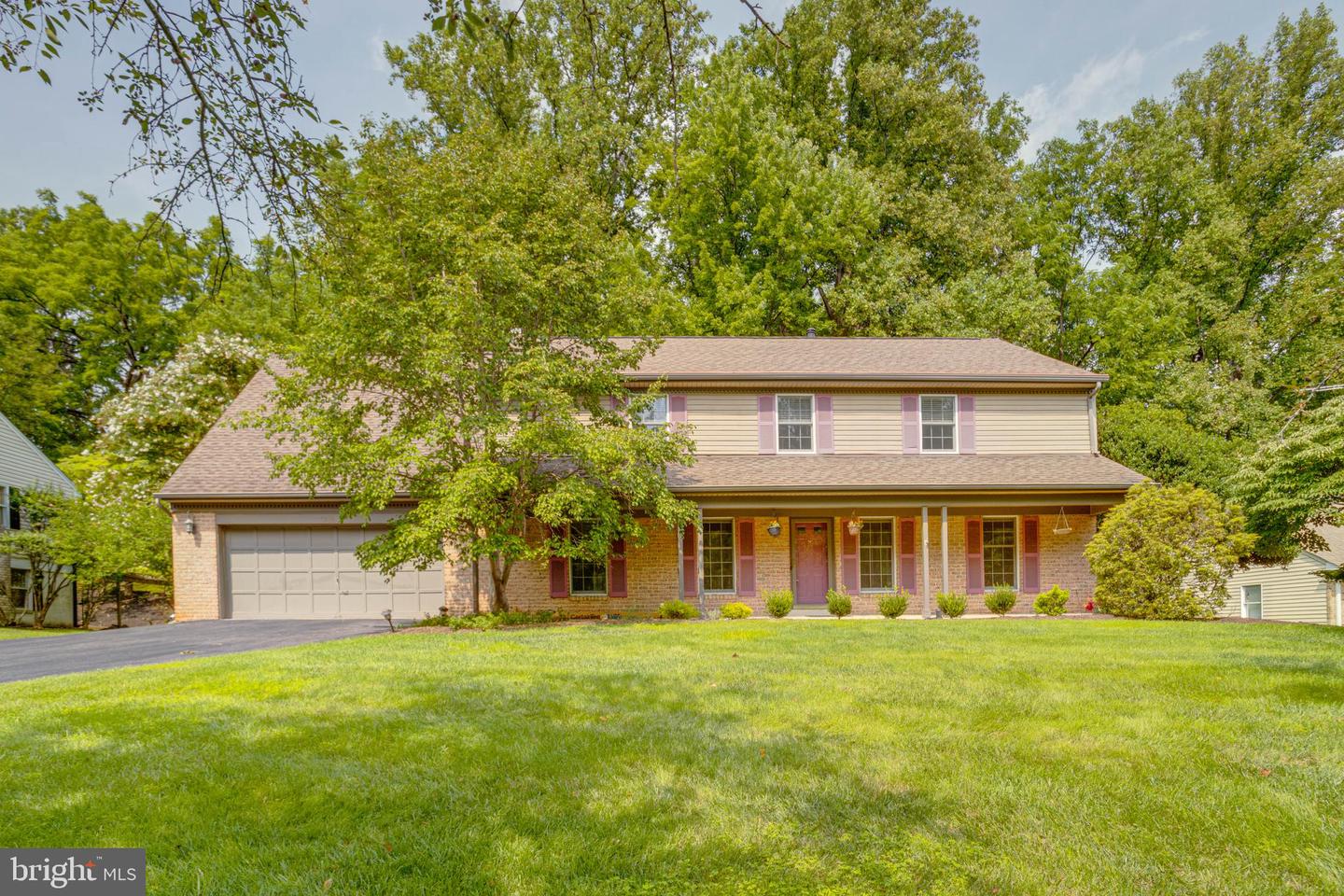 9326 Edgewood Ct Property Photo 1