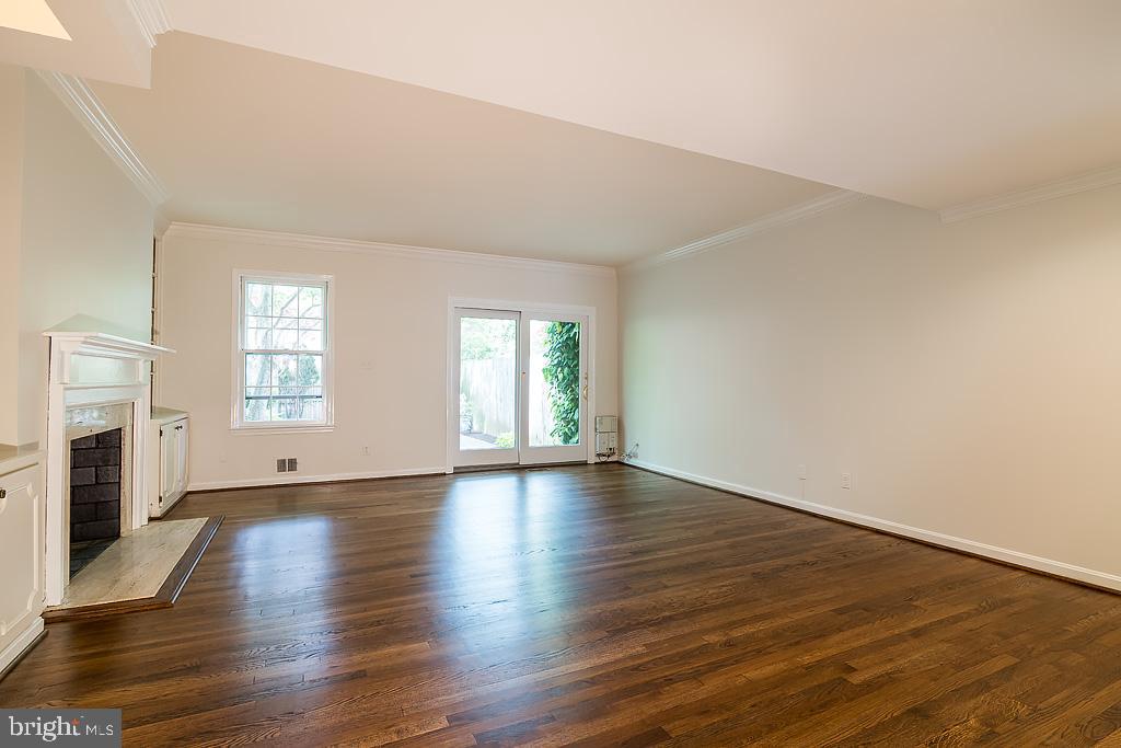3500 Hamlet Pl #702 Property Photo 5