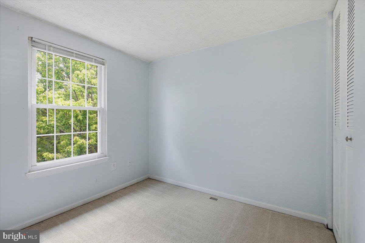 508 Palmspring Dr Property Photo 33