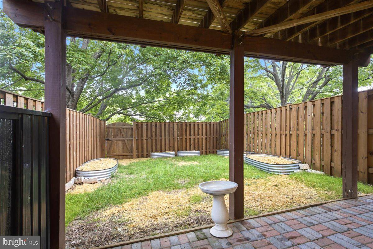 508 Palmspring Dr Property Photo 42