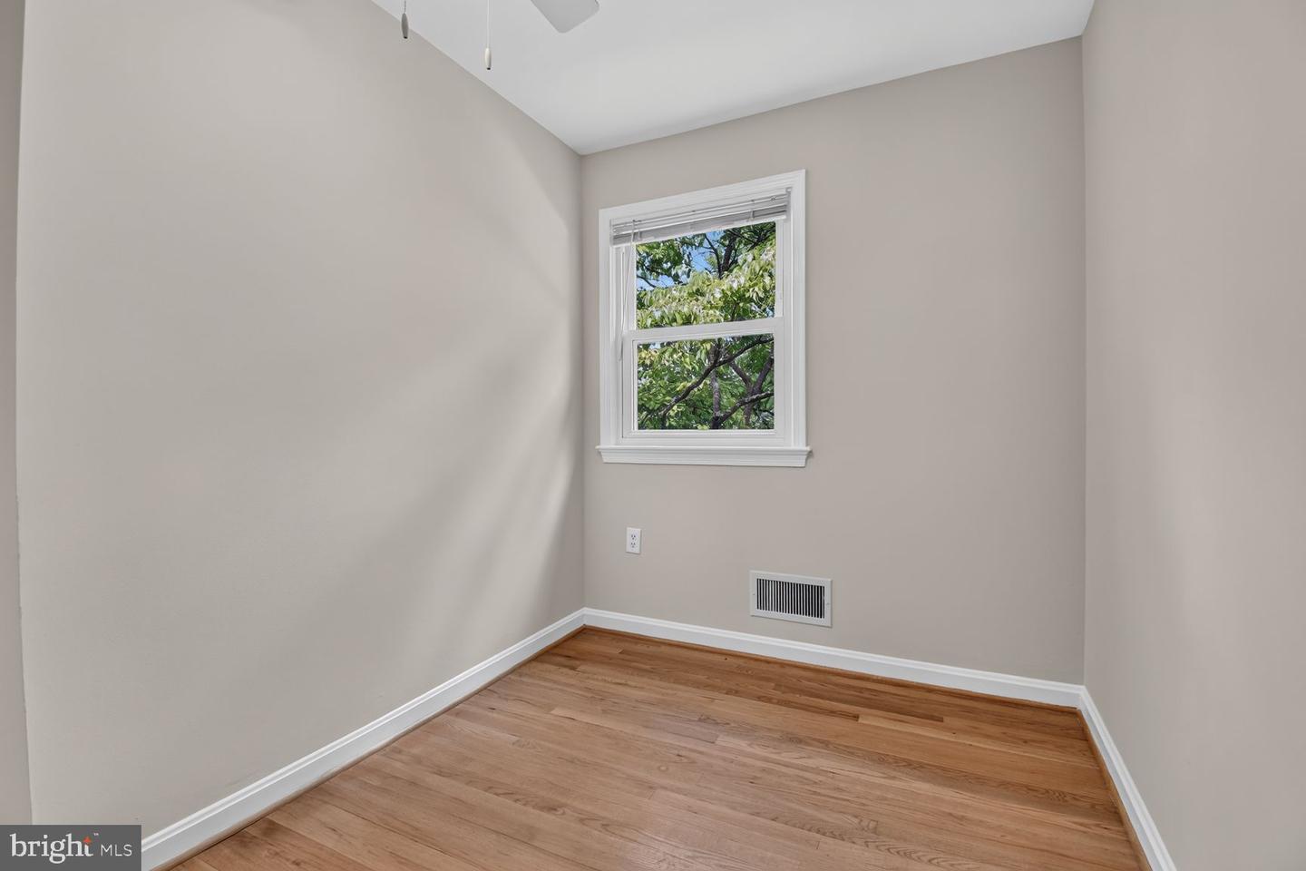 8511 Freyman Dr Property Photo 18