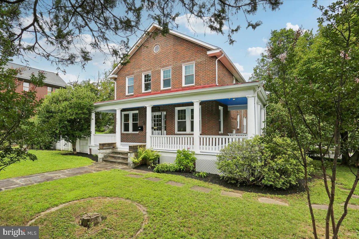 9501 Colesville Rd Property Photo 2
