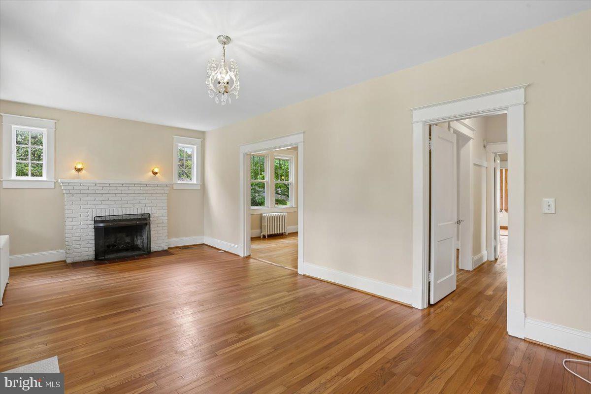 9501 Colesville Rd Property Photo 12