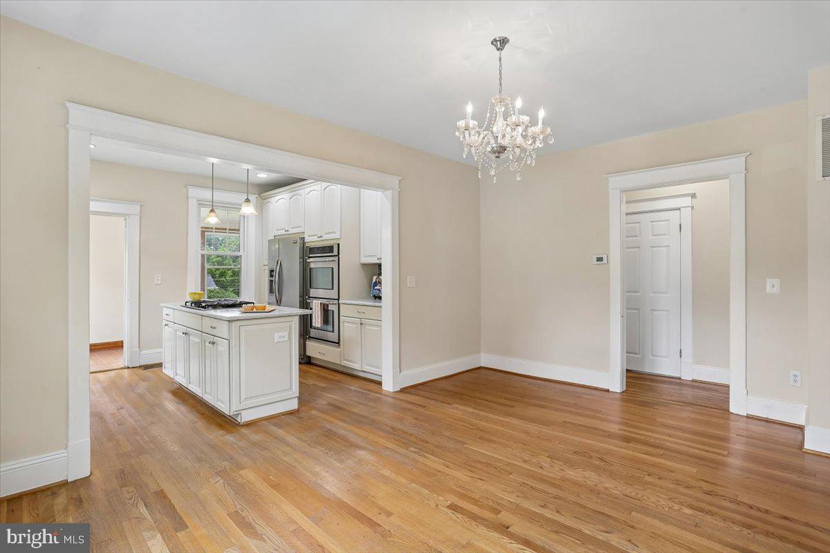 9501 Colesville Rd Property Photo 20